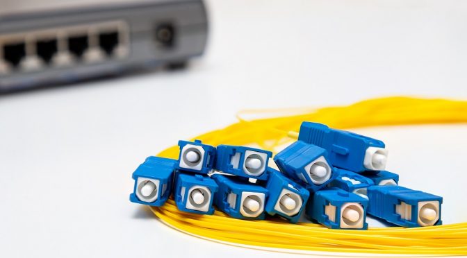 fornecedores-de-isp Equipamento e conectores para cabos de fibra óptica dos fornecedores de ISP.