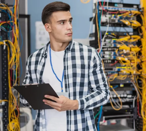 Conheça as diferenças entre conectores UPC e APC